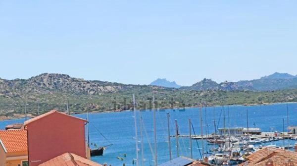 Le Scalette Bed and Breakfast La Maddalena  Buitenkant foto