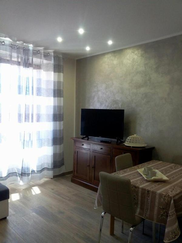 Le Scalette Bed and Breakfast La Maddalena  Buitenkant foto