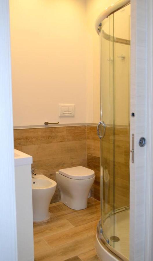 Le Scalette Bed and Breakfast La Maddalena  Buitenkant foto